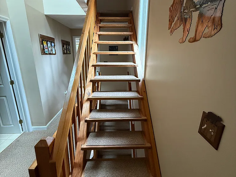 150 Meadows Dr — Photo 26