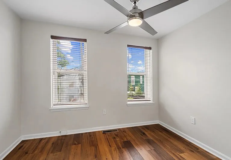 424 Oakdale Pl NW — Photo 20