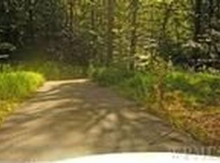 15 Holly St, Putnam Valley, NY 10579