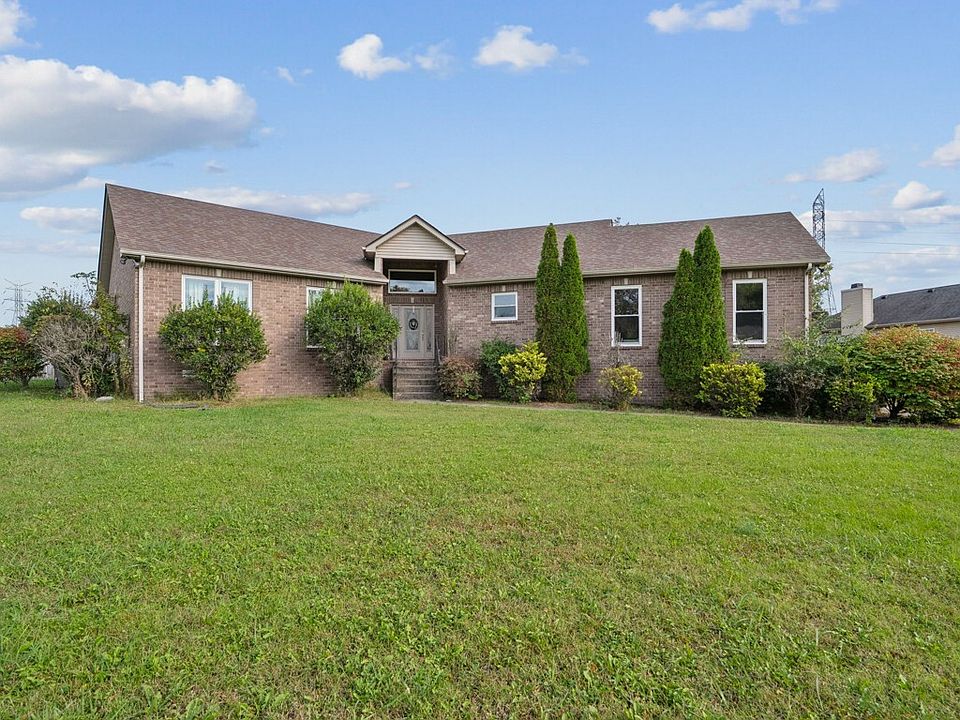 1st image of 1013 Station Cir