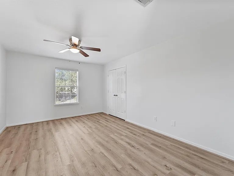 4423 Garden Ridge Ct — Photo 26