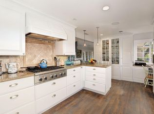 1190 Ravoli Dr, Pacific Palisades, CA 90272