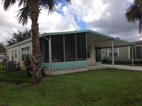 2nd image of 8775 20th St Lot 562