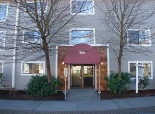 555 Prospect St APT 3, Seattle, WA 98109
