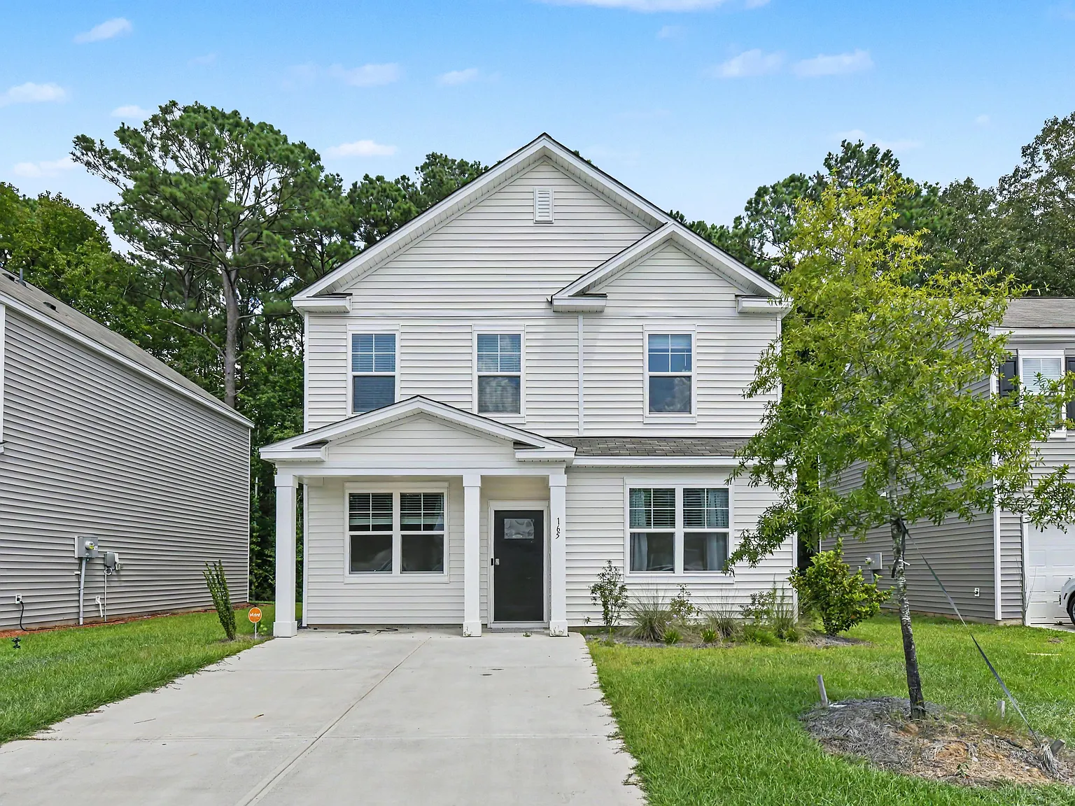 4 bed, 1773 sqft, $2,400 — Photo 1