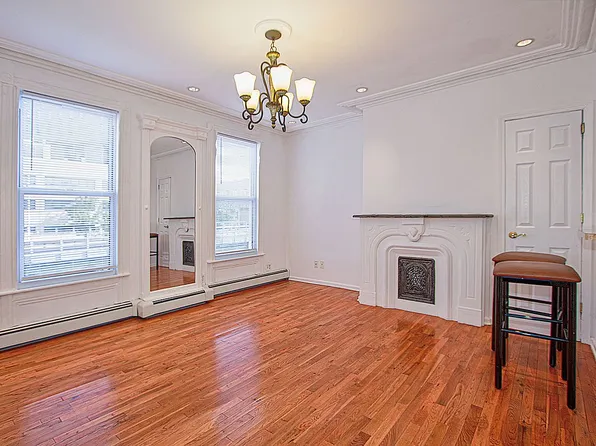 1614 Atlantic Ave, Brooklyn, NY 11213