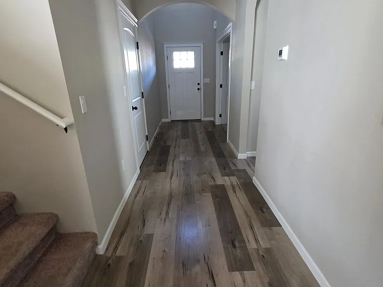 1013 Robbins Ct — Photo 20