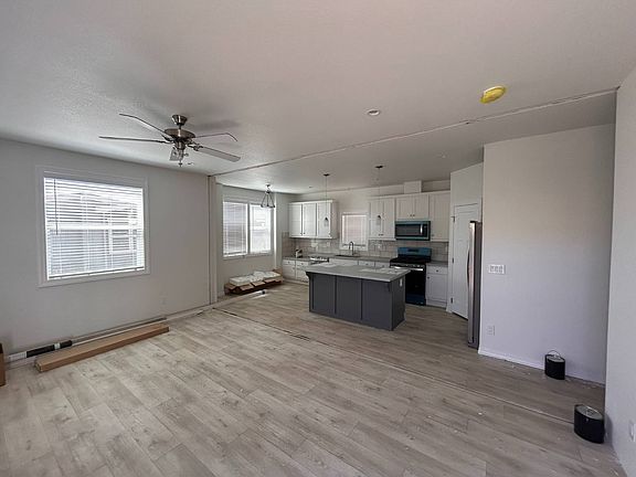 5th image of 3444 W Center St #6
