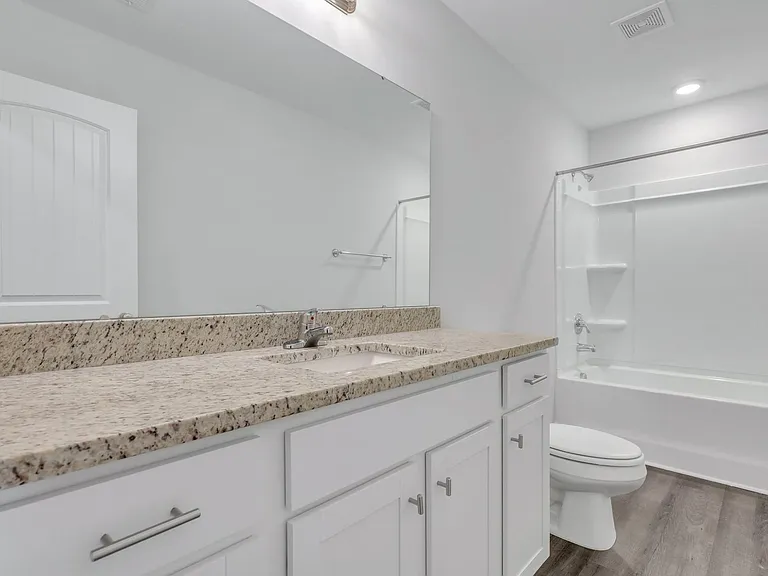 553 Governor Treutlen Cir — Photo 7