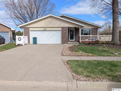 6416 Thunderbird Cir, Lincoln, NE, 68512