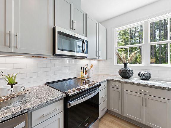 6th image of this home