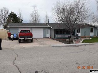 114 Ute Ct, Evanston, WY 82930