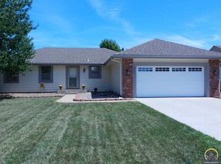 3724 SW Arvonia Pl, Topeka, KS 66610