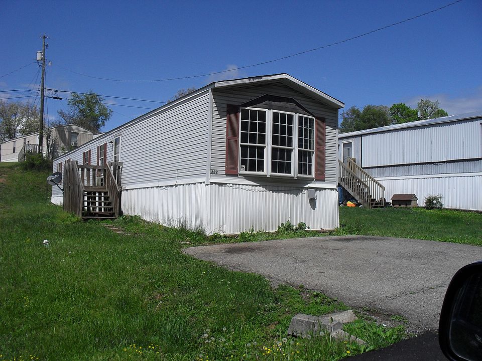 2nd image of 222 Dalet Dr
