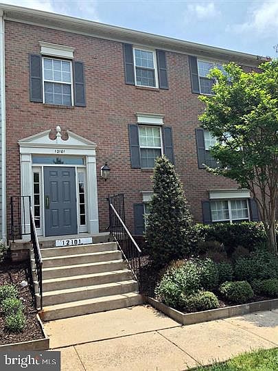 1st image of 12101 Greenwood Ct APT 102