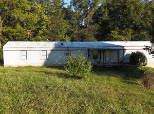 1063 Ervin Pace Rd, Chapmansboro, TN 37035