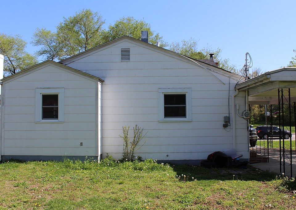 2nd image of 509 Happy Valley Rd