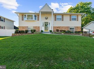 852 Meadow Heights Ln, Arnold, MD 21012