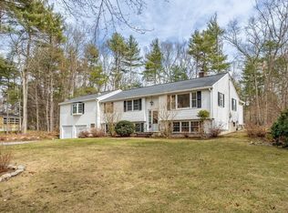 10 Lincoln Dr, Acton, MA 01720