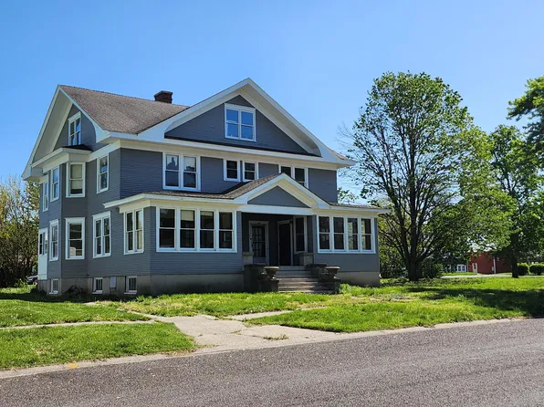 217 & 219 E Emma St, Slater, MO 65349