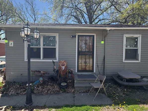 5221 Fremont St, Lincoln, NE 68504