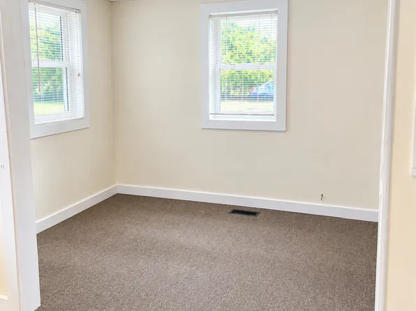 162 Smith St APT 1, Watertown, NY 13601