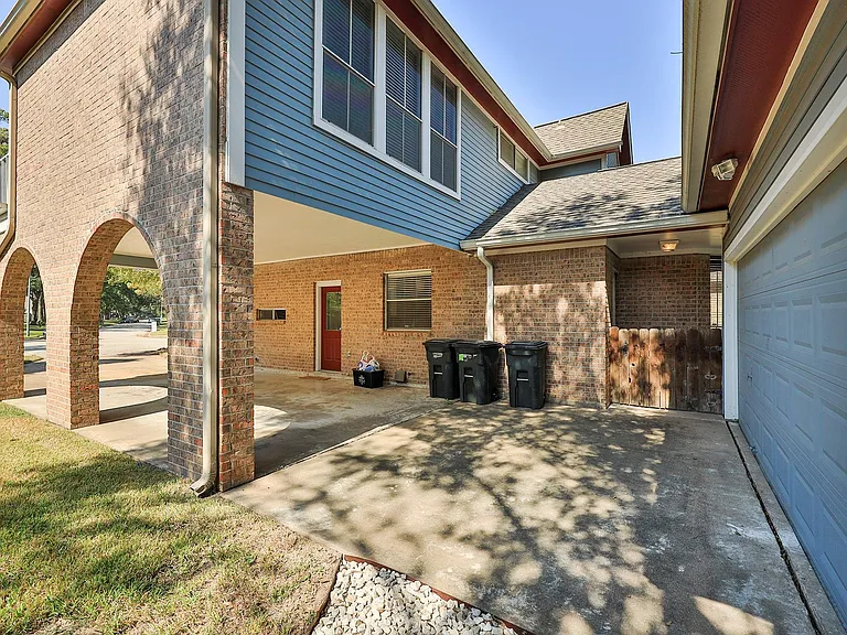 12002 Moorcreek Dr — Photo 50
