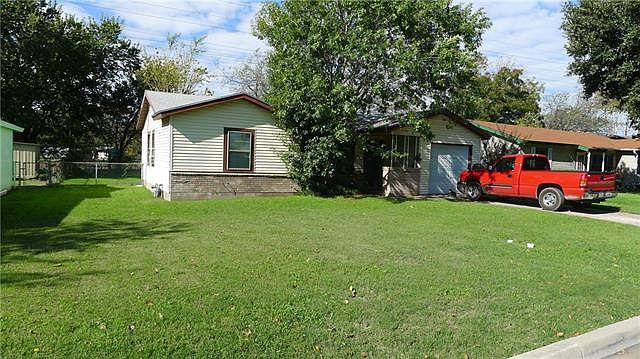 2nd image of 2925 Gumwood Park Dr