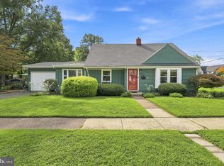 301 High St, Moorestown, NJ 08057