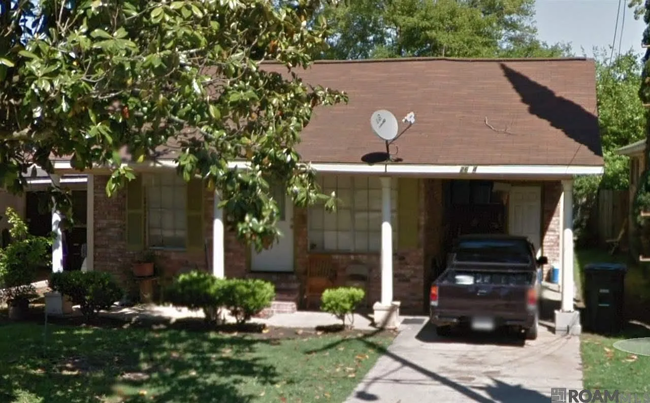 3 bed, 1400 sqft, $1,200 — Photo 2