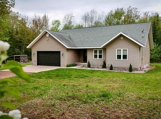 144 Anderson Rd, Skandia, MI 49885