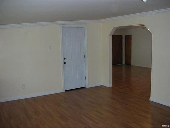 4th image of 4267 Heidelberg Ave