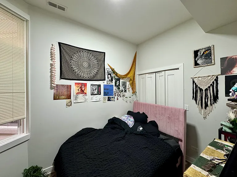 3203 W Armitage Ave #2F — Photo 10