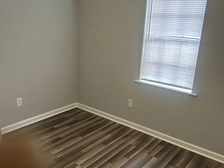821 W Edgemont Ave — Photo 6
