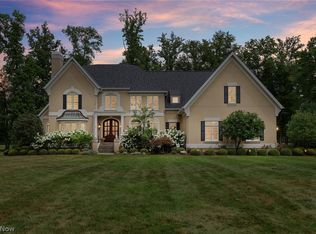 500 Club Dr, Aurora, OH 44202