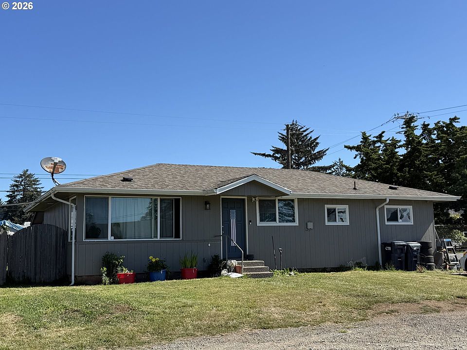 1st image of 1202 Iris St