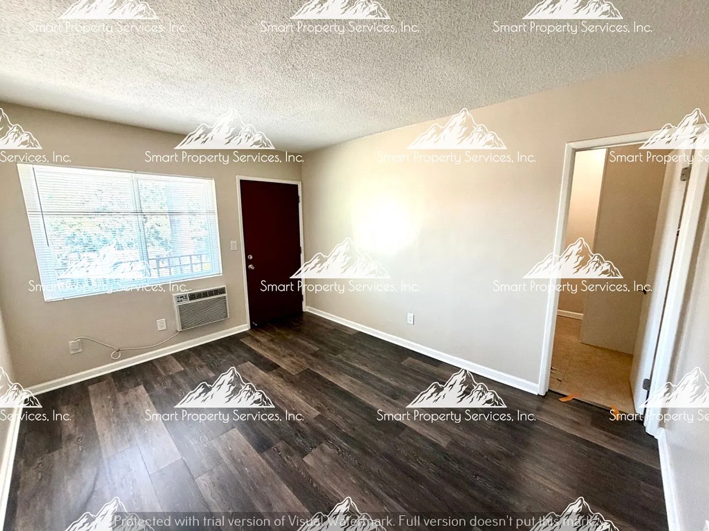 447 W Monterey Ave — Photo 4