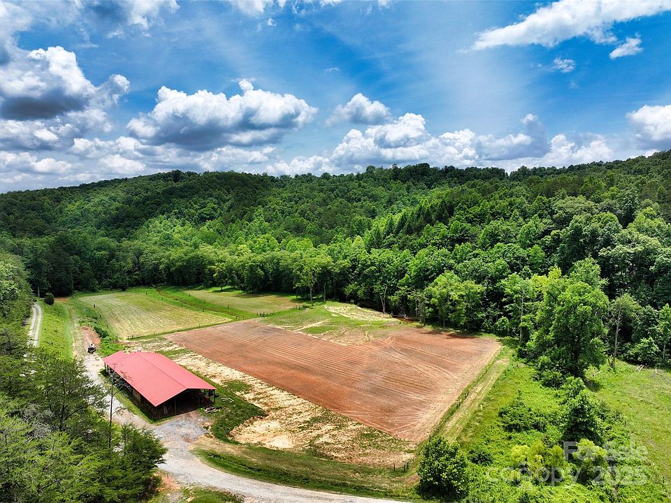 1st image of Lucky Horse Ln