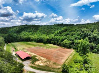 Lucky Horse Ln, Lake Lure, NC 28746