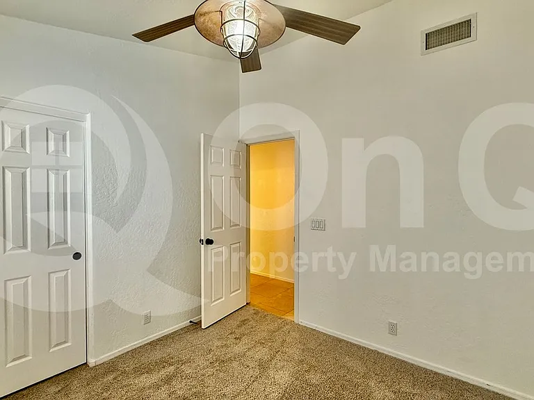 31205 N 45th St — Photo 13