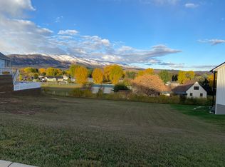 5 Black Mountain Dr, Dayton, WY 82836