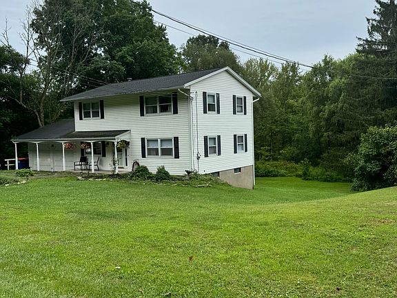 3rd image of 109 Willow Ln