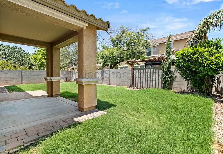 3448 E Merrill Ave — Photo 30
