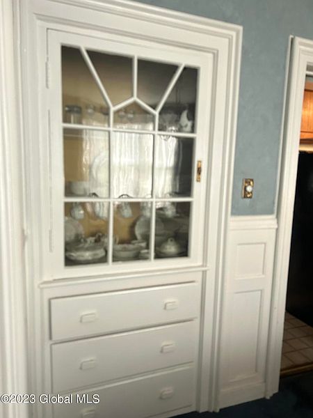 3rd image of 318 Spring Avenue