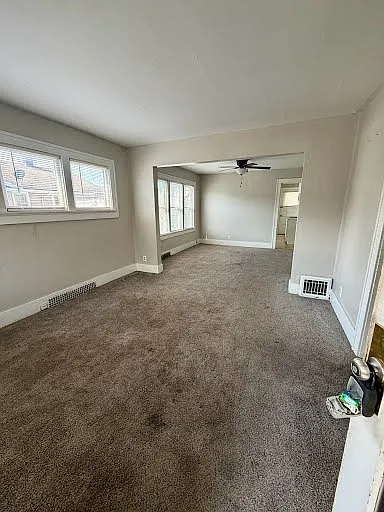2 bed, 782 sqft, $1,100 — Photo 3