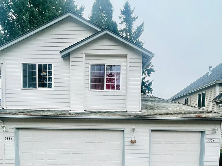 5334 Sparta Loop SE — Photo 1