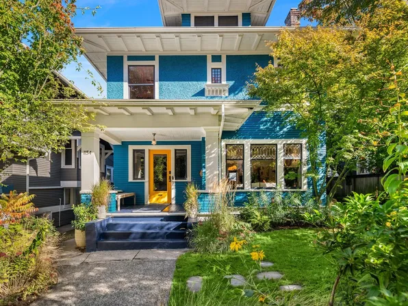 1154 18th Avenue E, Seattle, WA 98112
