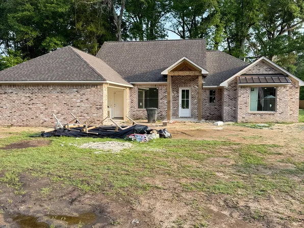 1361 Porters Chapel Rd, Vicksburg, MS 39180