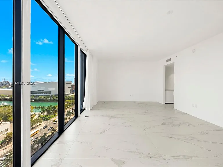 1000 Biscayne Blvd #1201 — Photo 85