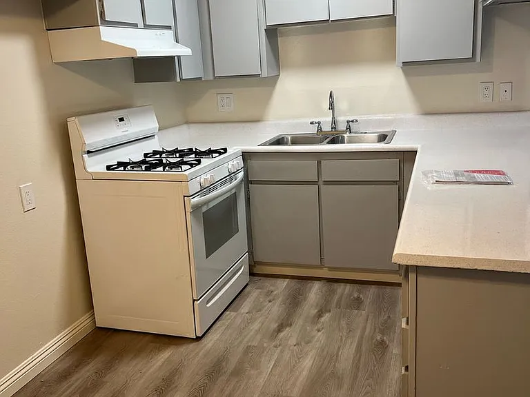 Marlindo Apartments — Photo 17